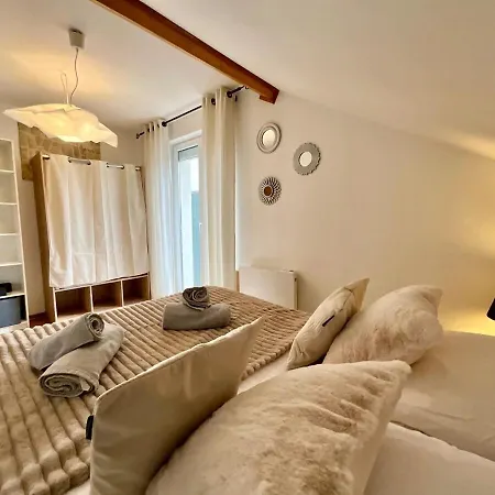 Le Repos Du Voyageur, Pres Centre-ville Et Pistes De Appartement